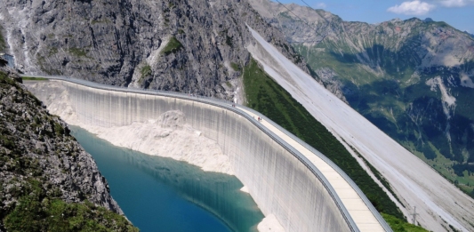 Язовирна стена