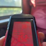 Пътуване без климатик: депутат сигнализира за нови проблеми с влаковете Замерване на температурата във влака