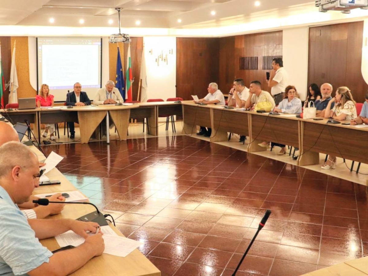 „Да, България“ стартира национална инициатива за прозрачност при управлението на държавни имоти 1 „Да, България“ стартира национална инициатива за прозрачност при управлението на държавни имоти