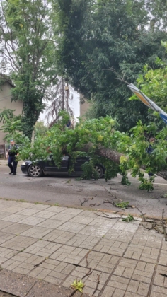 Щети след бурята в Монтана