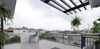 Апартамент с голяма тераса