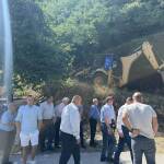 Багерът със знамето