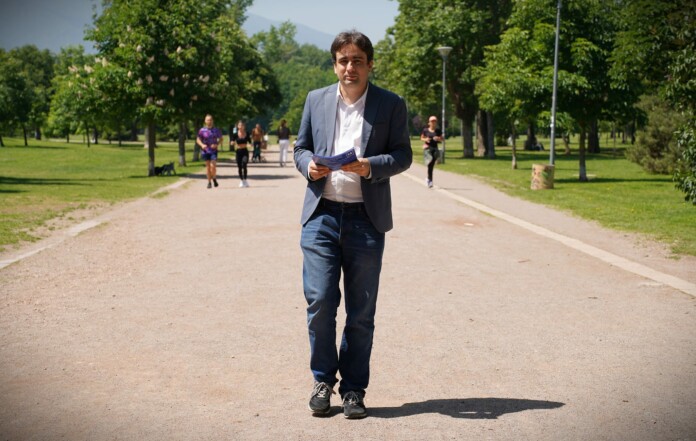 Божидар Божанов