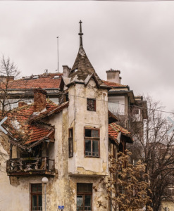 Фондация „Лили Иванова“ предложи да извърши вътрешния ремонт на Брънековата къща и да я превърне в културен център 1 Брънековата къща