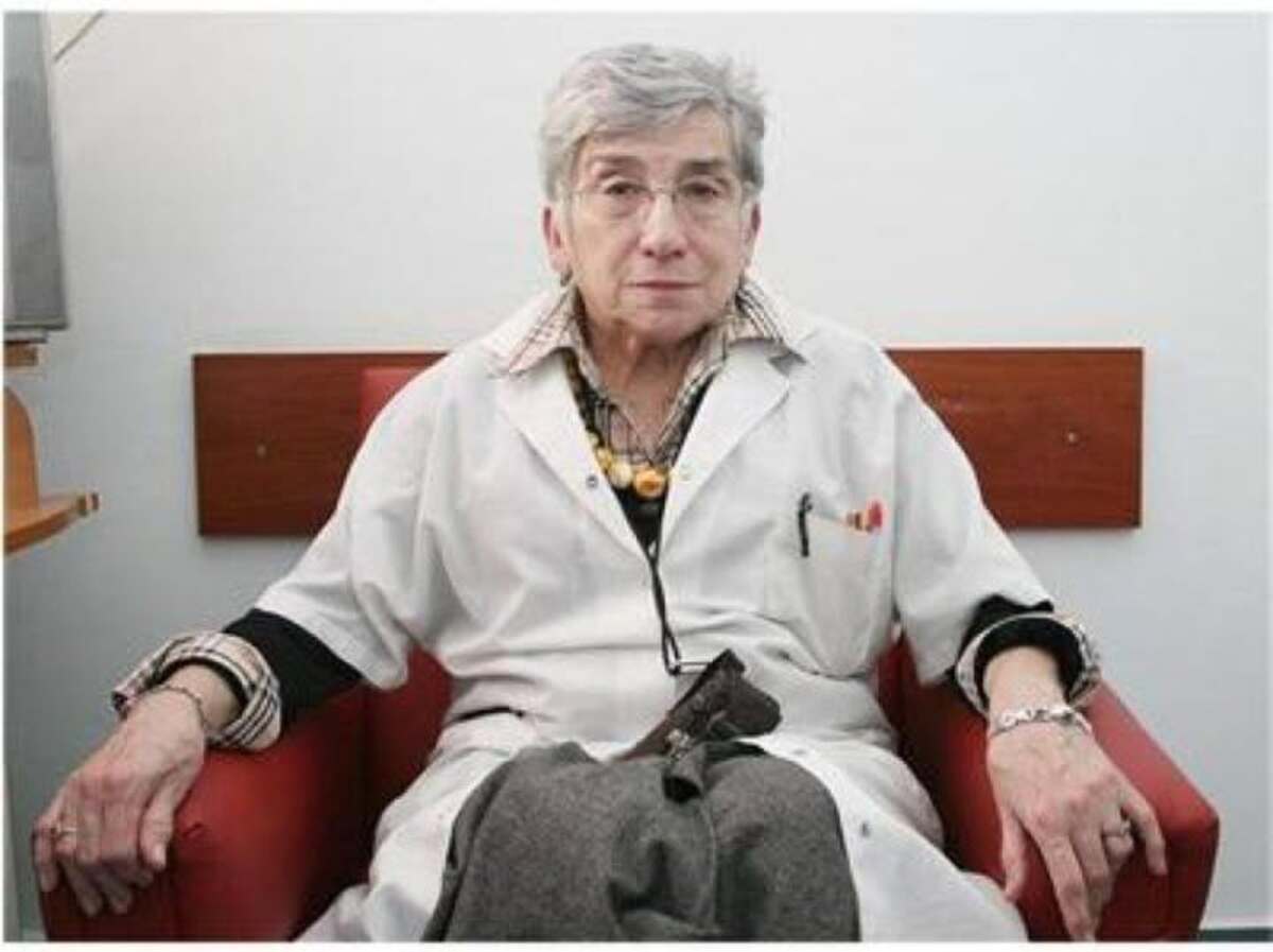 Българската медицинска общност се сбогува с доц д р Адриана Анадолийска