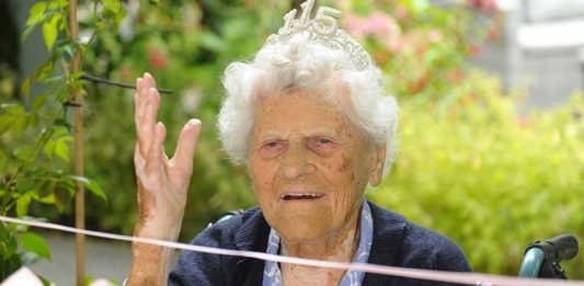 Етел Катъръм