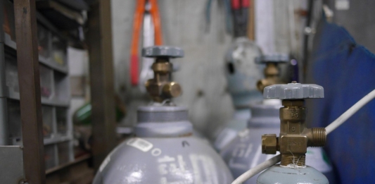 Бутилки газ