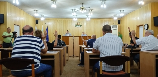 Гласуването в ОбС-Средец