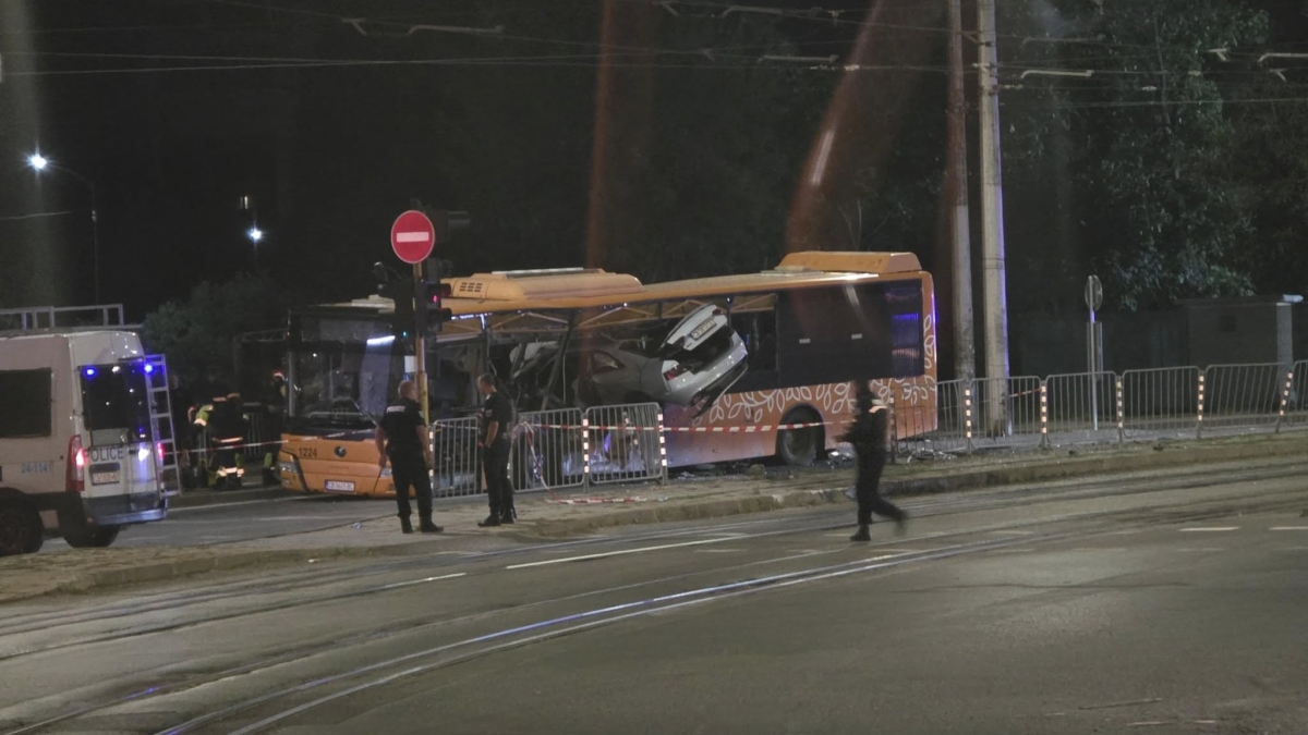 Поредната безумна катастрофа Oтново погубен живот Така започва Facebook публикацията