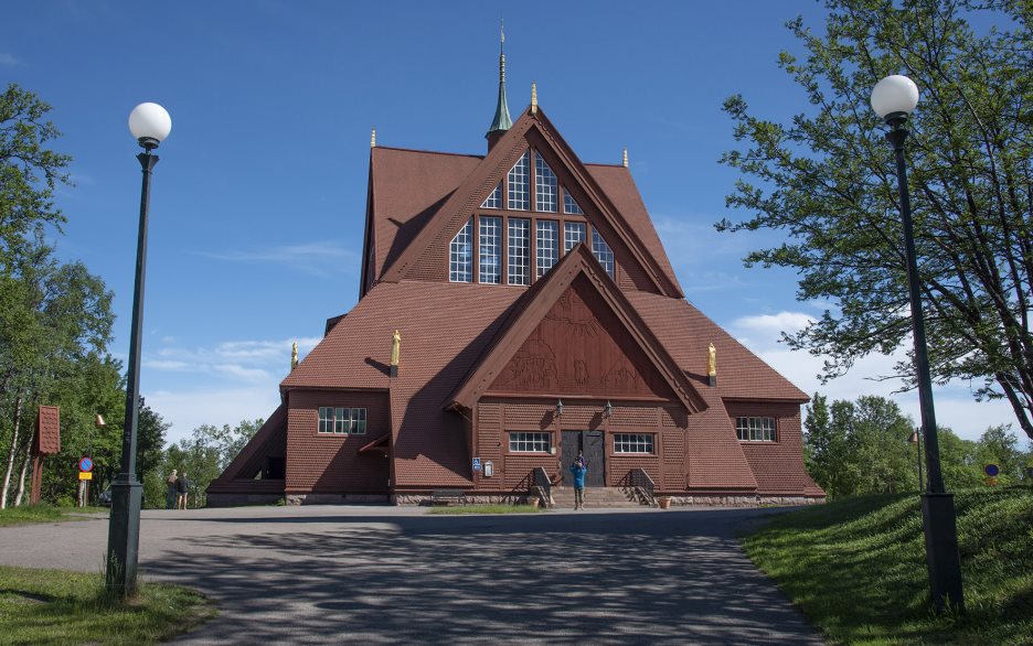 След осем години планиране приблизителна стойност от 500 милиона крони