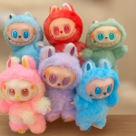 Labubu превзема света! Фенове все още се стичат за куклите с девет зъба Labubu