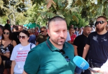 Николай Попов