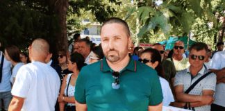 Николай Попов на протест в Бургас