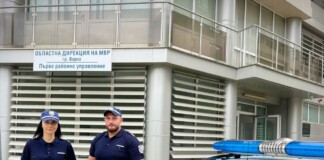 Полицаи във Варна