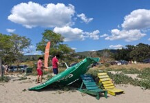 Щети след евентуалното торнадо