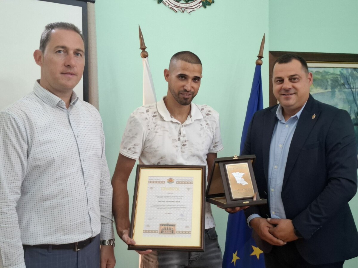 В най тежките дни на шестдневния пожар край Сунгурларе който унищожи