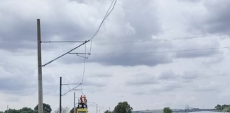 Възстановената контактна мрежа