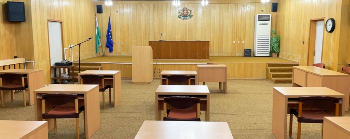 Заседателната зала на ОбС-Средец Заседателната зала на ОбС-Средец