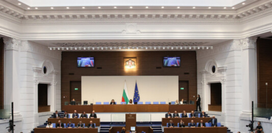 Депутати в парламента, НС