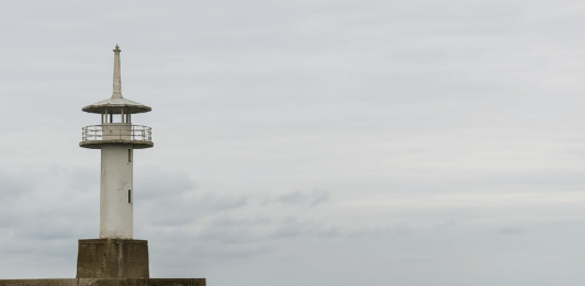 Фар в Каварна