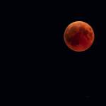 Лунно затъмнение