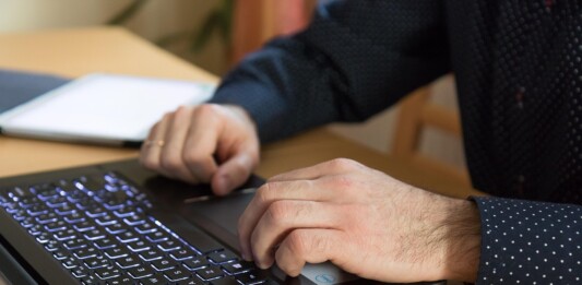 Изследване: Психопати и нарциси доминират в онлайн политическите спорове