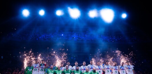 Награждаването на българските волейболисти