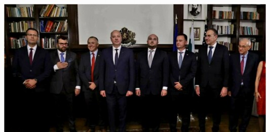 Парламент без кворум и управляващи в САЩ