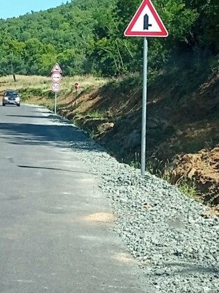 Ремонт на пътя Царево–Бродилово