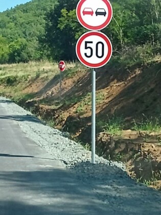 Ремонт на пътя Царево–Бродилово