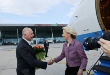 Анализатор: Има ли пилот в самолета на България? Росен Желязков и Урсула фон дер Лайен