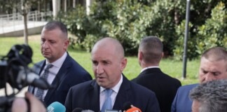 Румен Радев