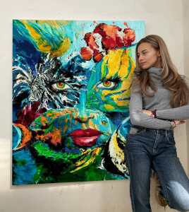 От сенките на платното към светлината на екрана - историята на SILVI 2 Силви до картините си