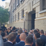 Словесният сблъсък