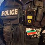 36 сигнала за корупция в полицията, 21 служители на МВР са уволнени Служител на МВР с боди камера