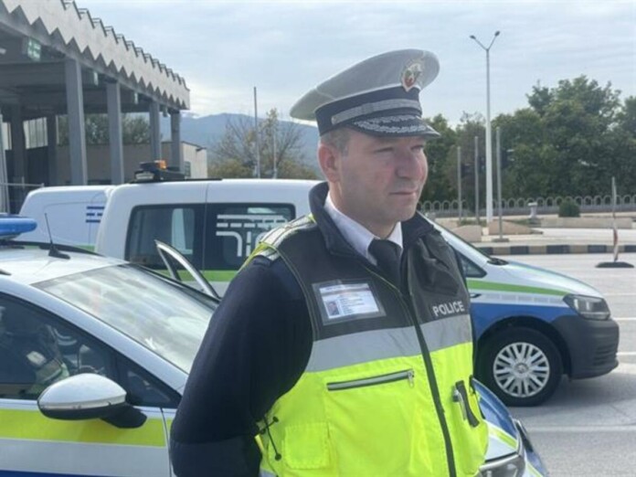 13 камиона с неплатени глоби спрени на ГКПП "Кулата"