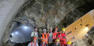 Завърши прокопаването на още един тунел от жп линията Елин Пелин – Костенец