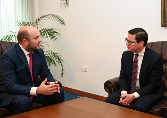 Министъра на правосъдието Георги Георгиев и Михаел Шмид, председател на „Евроюст“