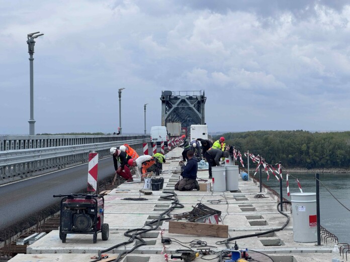 Ремонт на Дунав мост