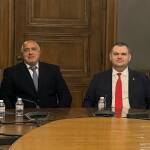Анализатор: Пеевски показа на Борисов кой „кара влака“ Бойко Борисов и Делян Пеевски