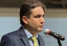 Божидар Божанов