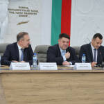 Дискусия „Детство без агресия“