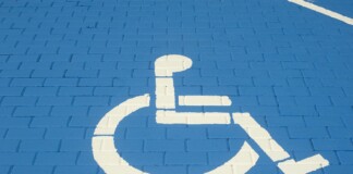 Депутат за инвалидно място