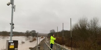 Димитър Николов при наводнението в Бургаско