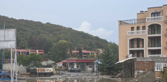 К.к. "Елените"