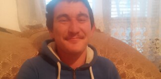 Фахри Селим