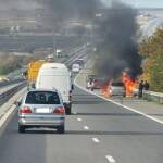 Горящ автомобил