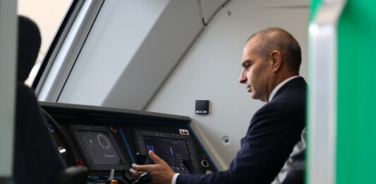 Гроздан Караджов в новите влакове