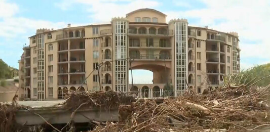 Хотел "Негреско" в "Елените"