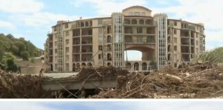 Хотел в Елените и сараите в Росенец